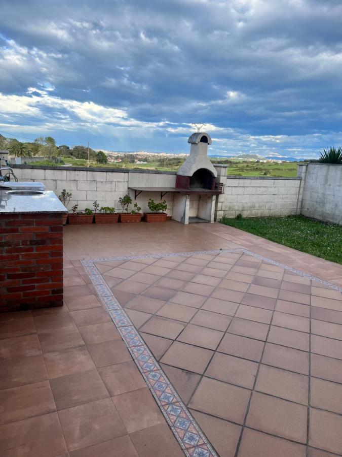Апартаменты Liencres Tranquilo Con Piscina Comunitaria Экстерьер фото